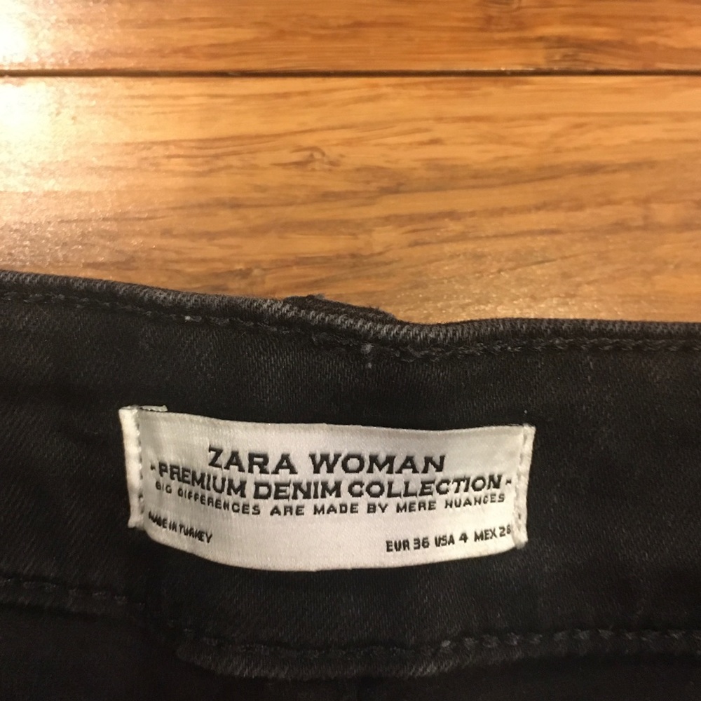 Zara Jeans- Two Pairs - Picture 11 of 11